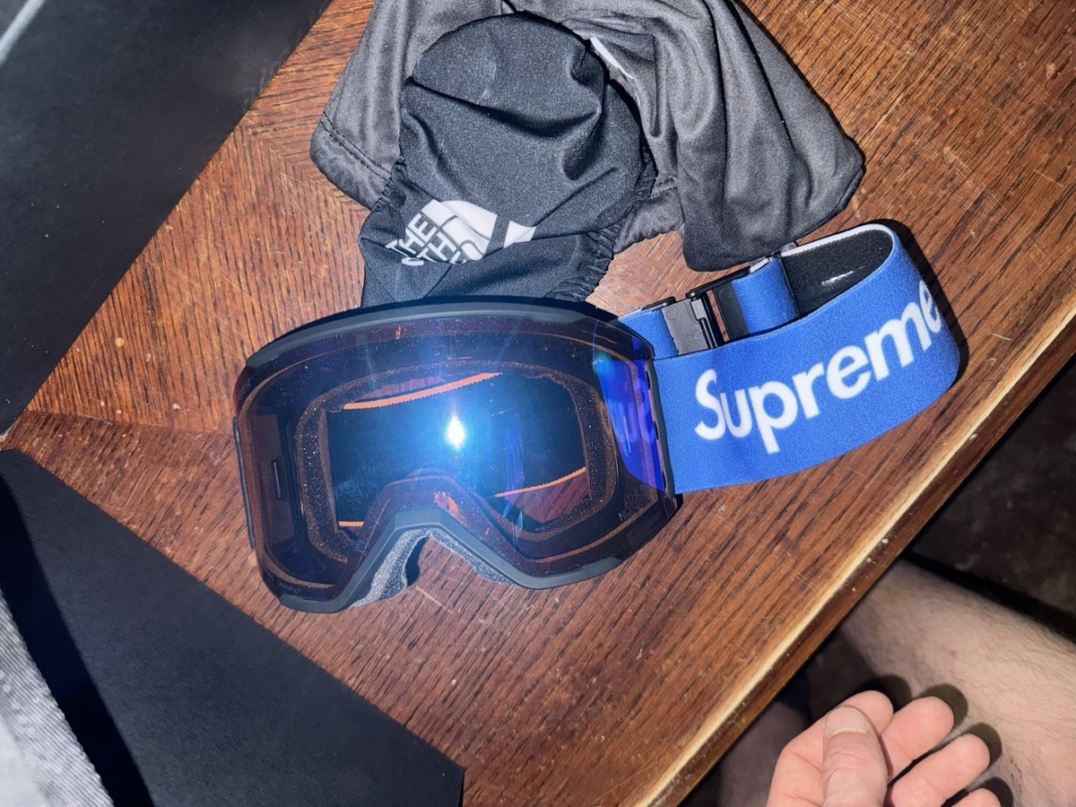 SUPREME X THE NORTH FACE SMITH SNOWBOARD SKI GOGGLES BLUE NEW Box