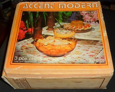 Anchor Hocking - Accent Modern 3 Pce. Honey Gold Chip & Dip Set