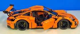 LEGO TECHNIC: Porsche 911 GT3 RS (42056)