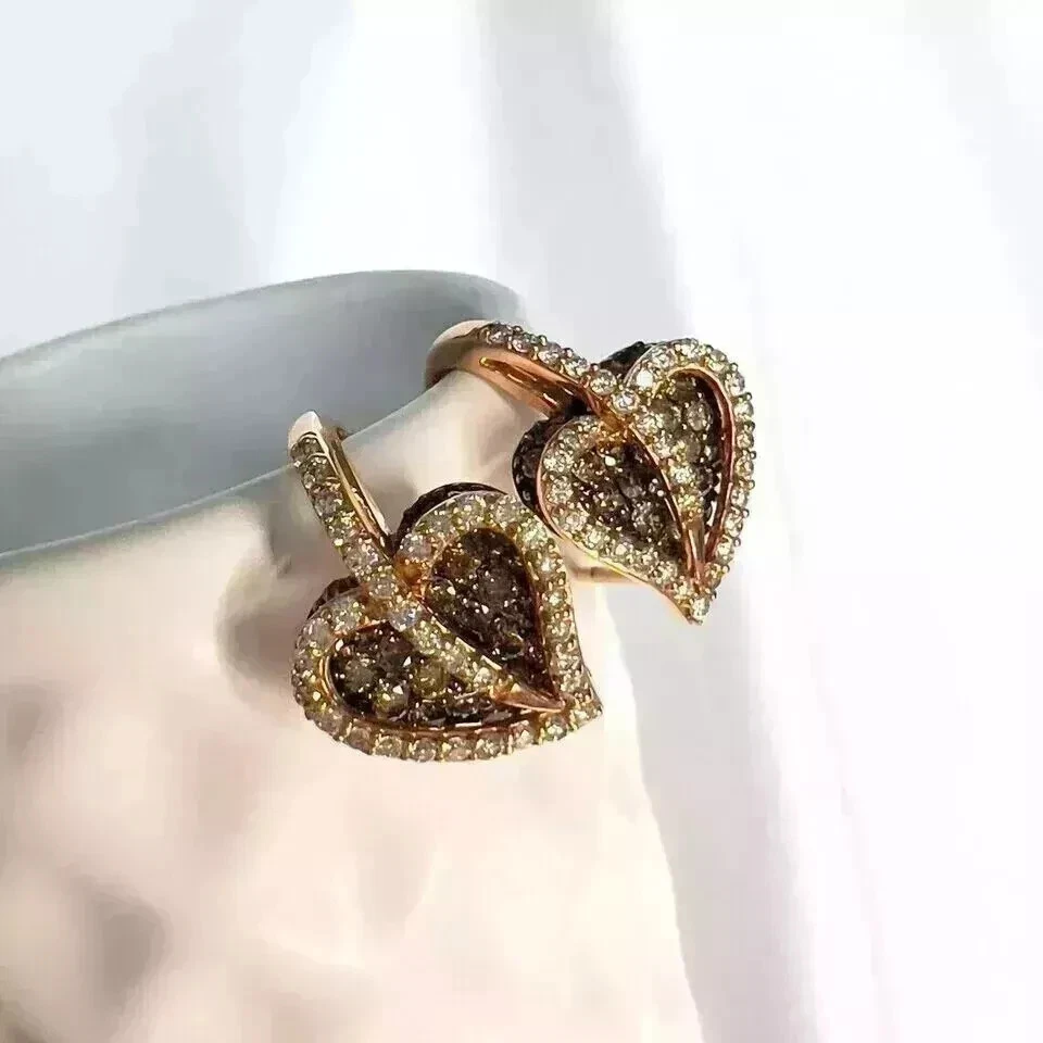 Aretes tipo argolla enchapados en oro rosa de 14 quilates con diamantes de chocolate de corte redondo de 2 quilates Foto 3 de 4