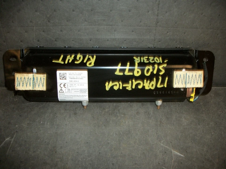 2017 2018 2019 2020 2021 2022 23 CHRYSLER PACIFICA RIGHT KNEE AIRBAG SRS (87) Foto 2 de 4