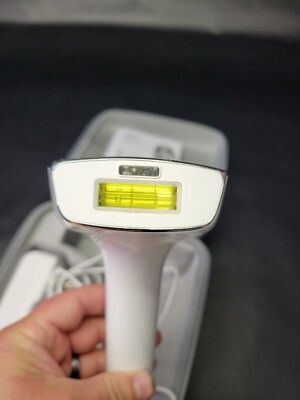 Silk'n BellaFlash Pro Hair Removal System - White (Model: H3220