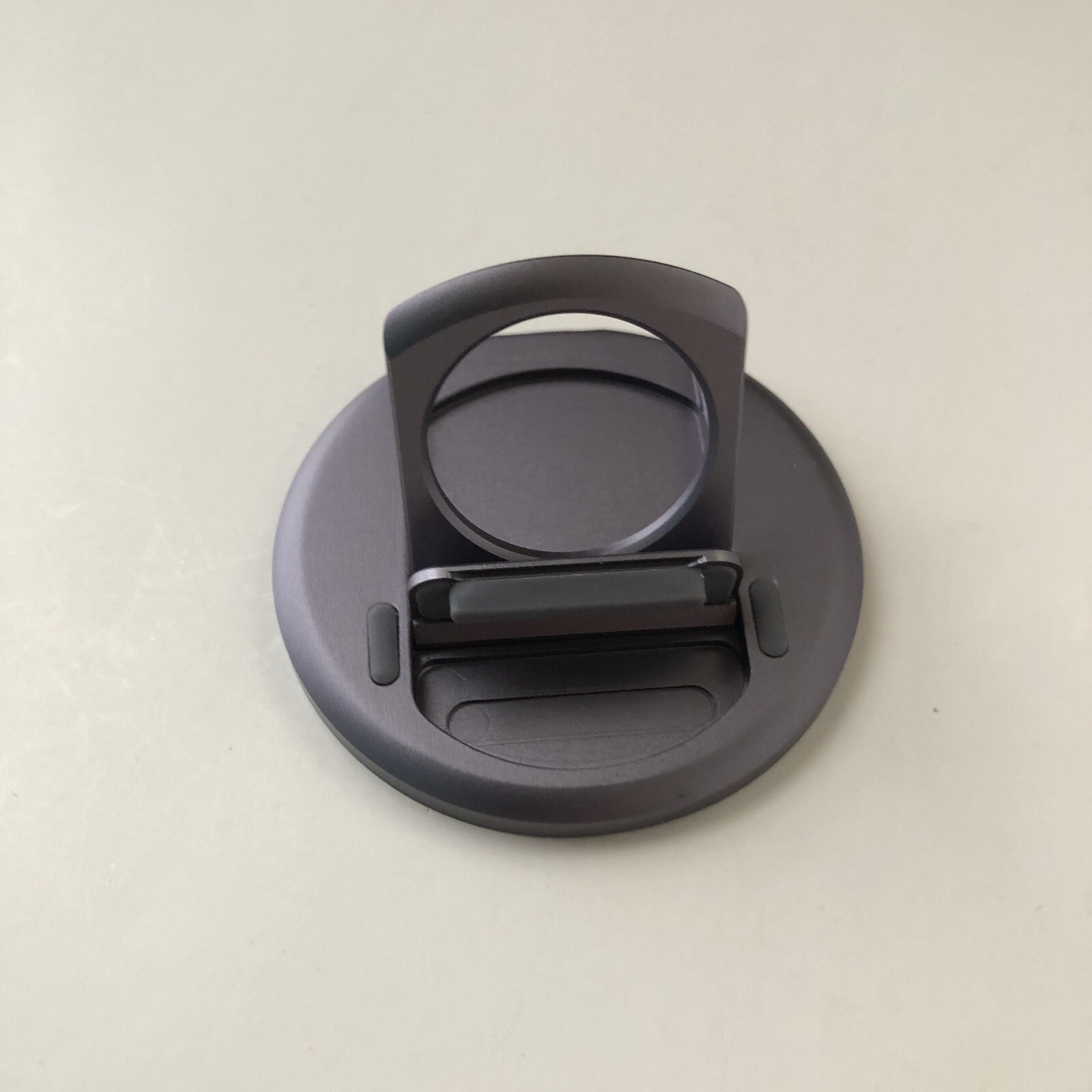 Sturdy MagSafe Continuity Camera Mount for iPhone – Turn iPhone into Webcam-image