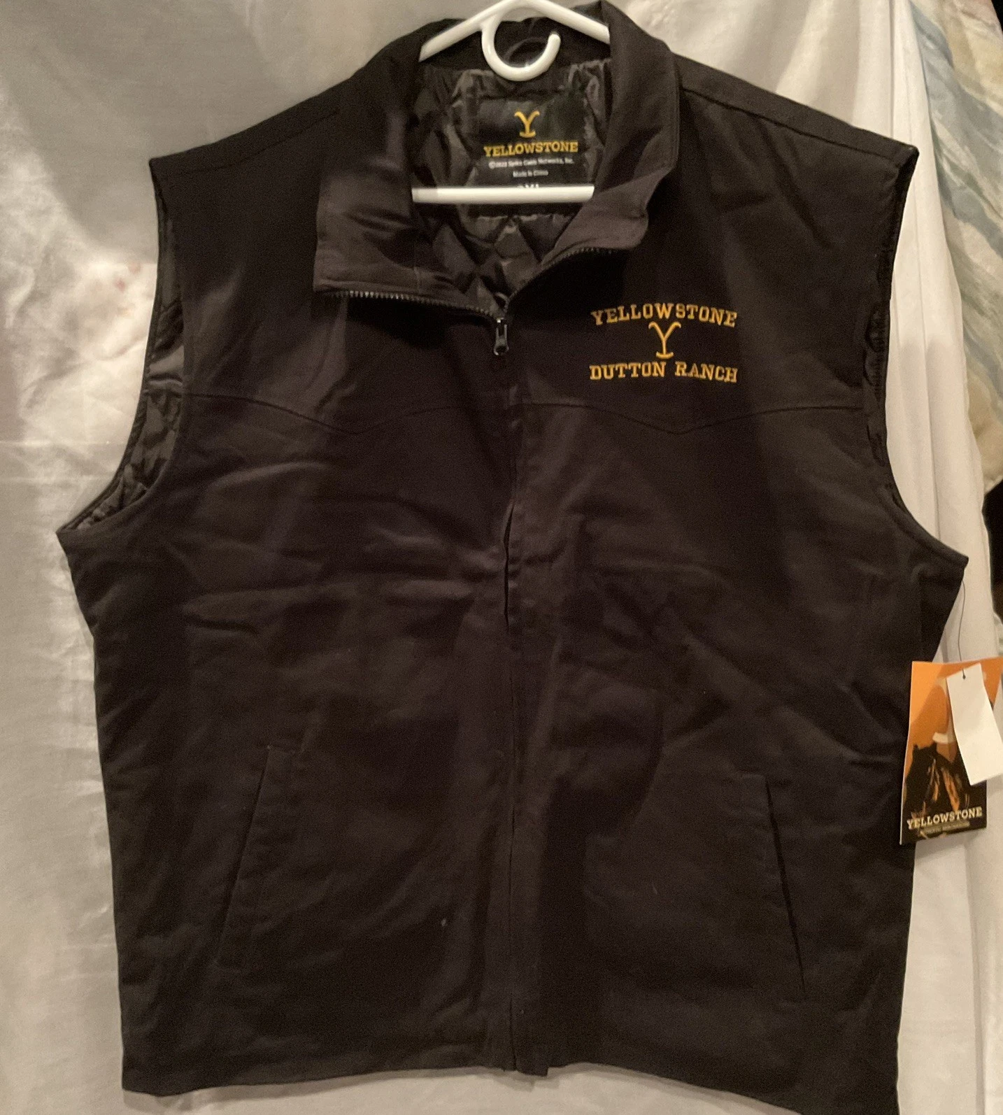 New Yellowstone Dutton Ranch Men's Black Full-Zip Mock Quilted Vest Size XL