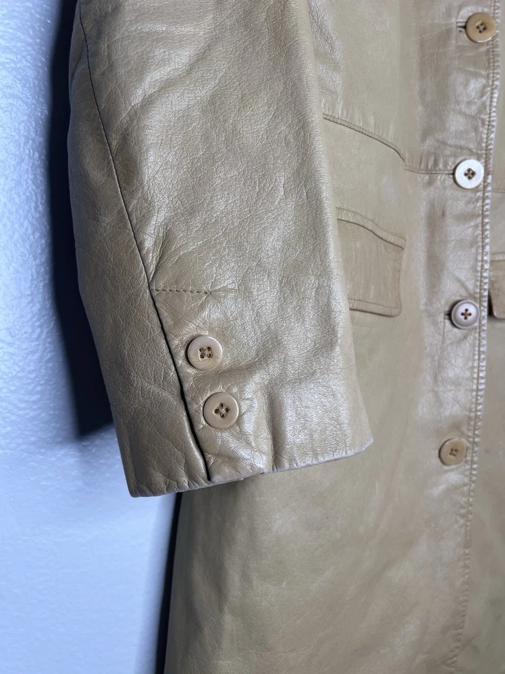 GAP Vintage 100% leather tan classic wardrobe capsule women’s trench coat S - Image 4 of 4