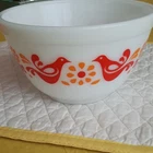 PYREX 471 1/2 PT White Milk Glass Bowl Red & Orange Bird Pattern