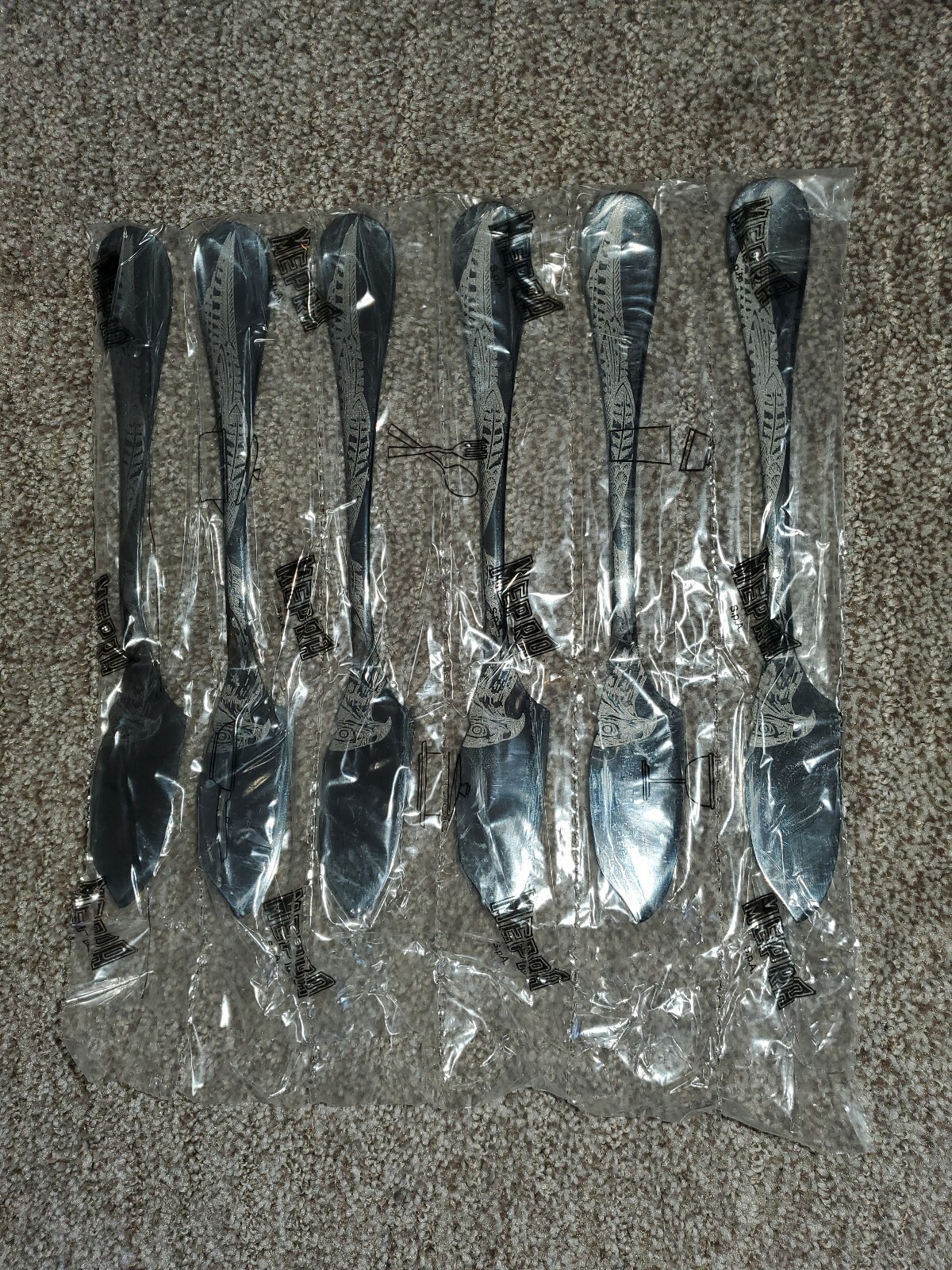 Mepra Caccia Oro Nero Table Fish Knife, Black, Set of 3