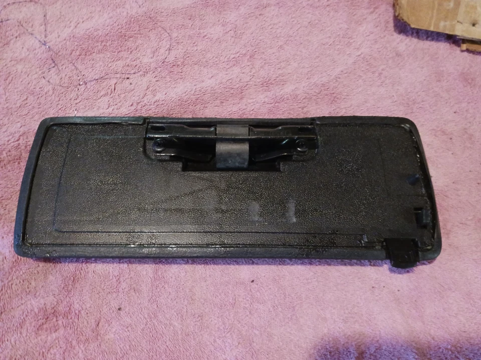 NOS GM 70 71 72 PONTIAC GTO LEMANS TEMPEST ORIGINAL CONSOLA GM GUANTERA PUERTA... Foto 4 de 4