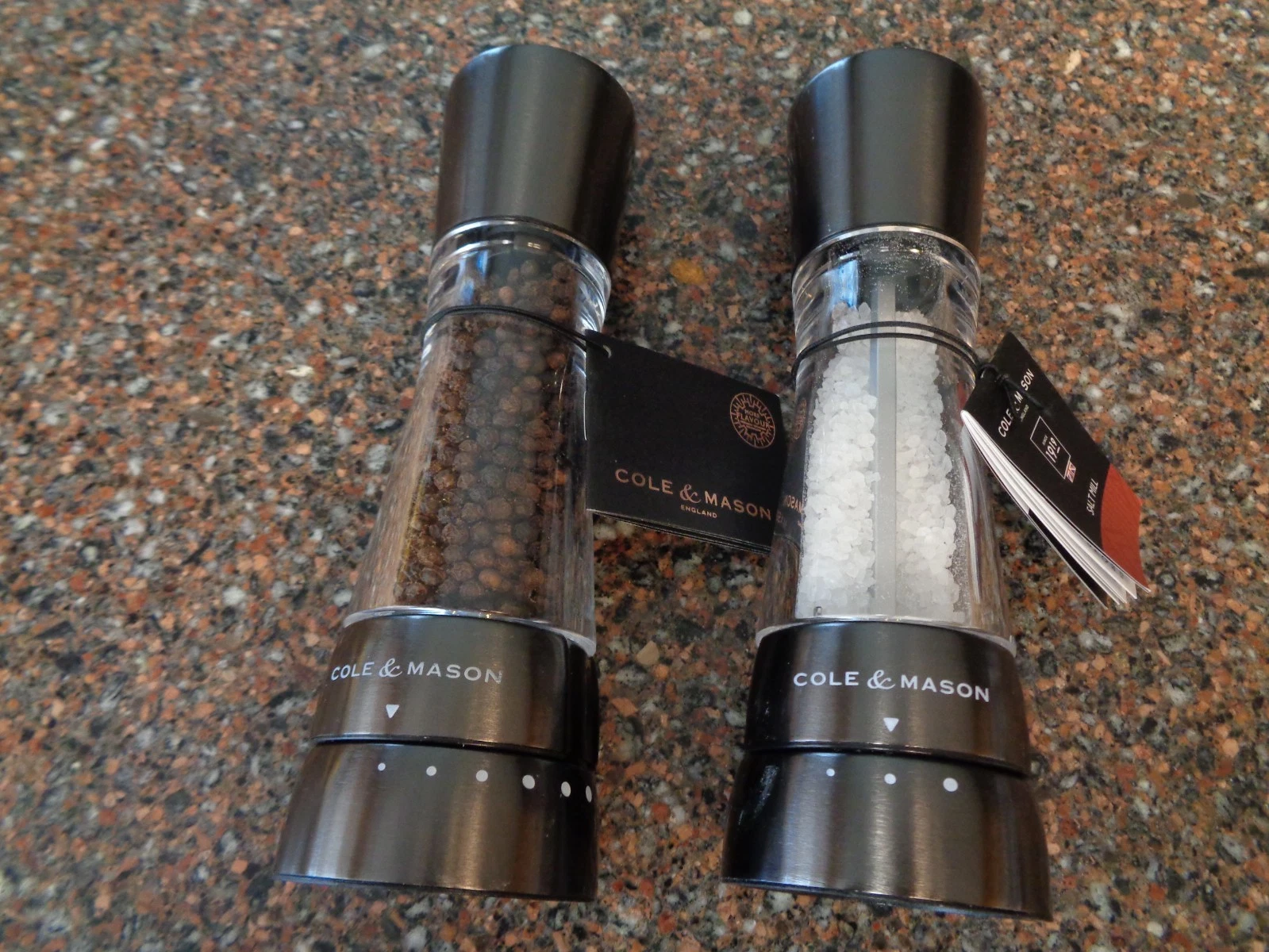 Set 2 Cole & Mason Derwent Gunmetal Iron Gray Adjustable Salt & Pepper Mill 7.5"