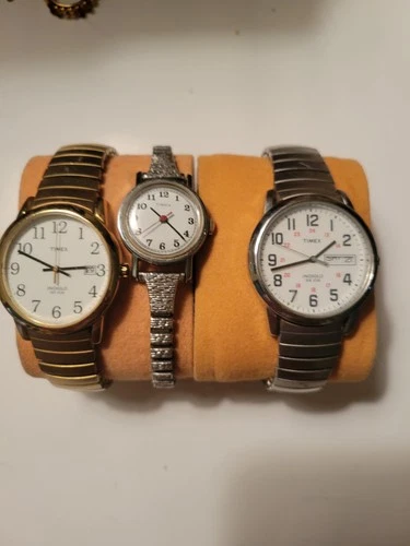 3 VINTAGE TIMEX WATCHES  W SELF WINDING 2 MENS NEED BATTERIES  NICE