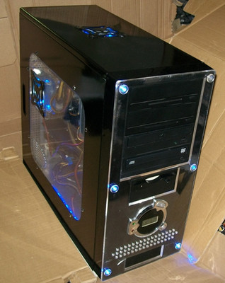 Gaming PC mit Retro blue LED - Intel Core i5 7600K 3,80 Ghz, 16GB, 6GB GTX 1060
