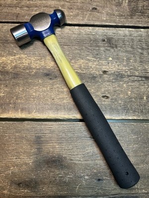 Vaughan 16 Oz. Ball Peen Hammer With Fiberglass Handle FSO16