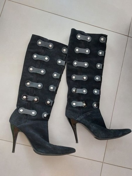 Women Dolce & Gabbana Boots Black Suede 40