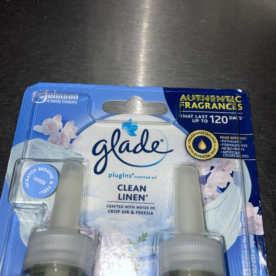 Glade Plug-Ins Scented Oil refill pack  CLEAN LINEN - Image 2 of 4