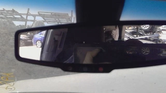 Espejo retrovisor negro telemático atenuación automática 15-20 CHEVY/GMC SUBURBAN 1500 Foto 2 de 4