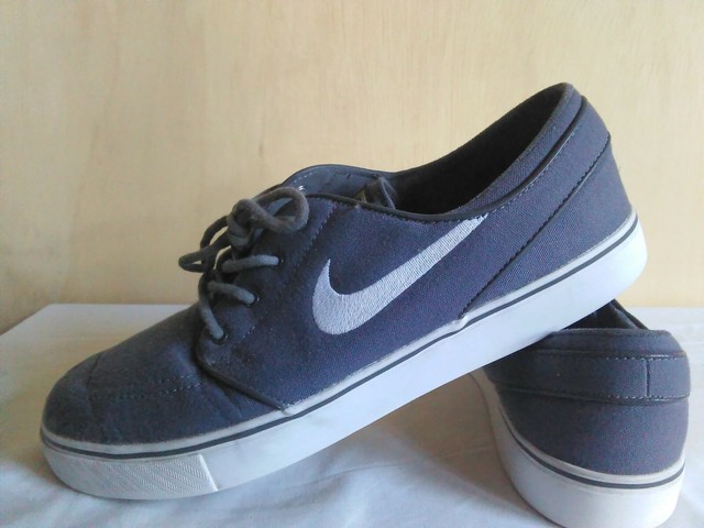 men's stefan janoski canvas skate shoe