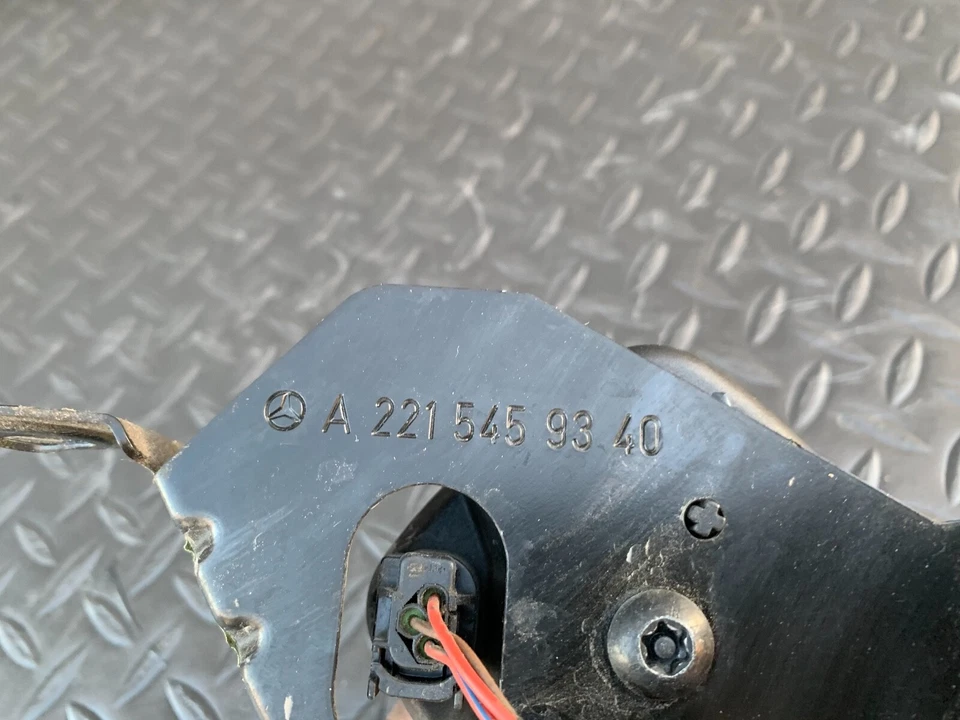 Conjunto de bocina alarma sirena antirrobo fabricante original Mercedes W221 S400 S350 S65 S550 Cl550 Foto 4 de 4