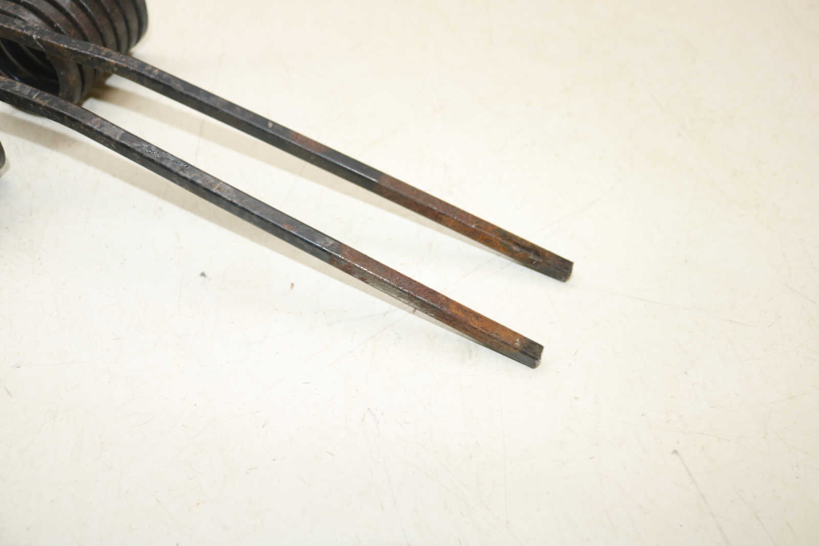 2009 Skidoo Mxz Renegade 600 Etec Xp 137" Rear Suspension Torsion