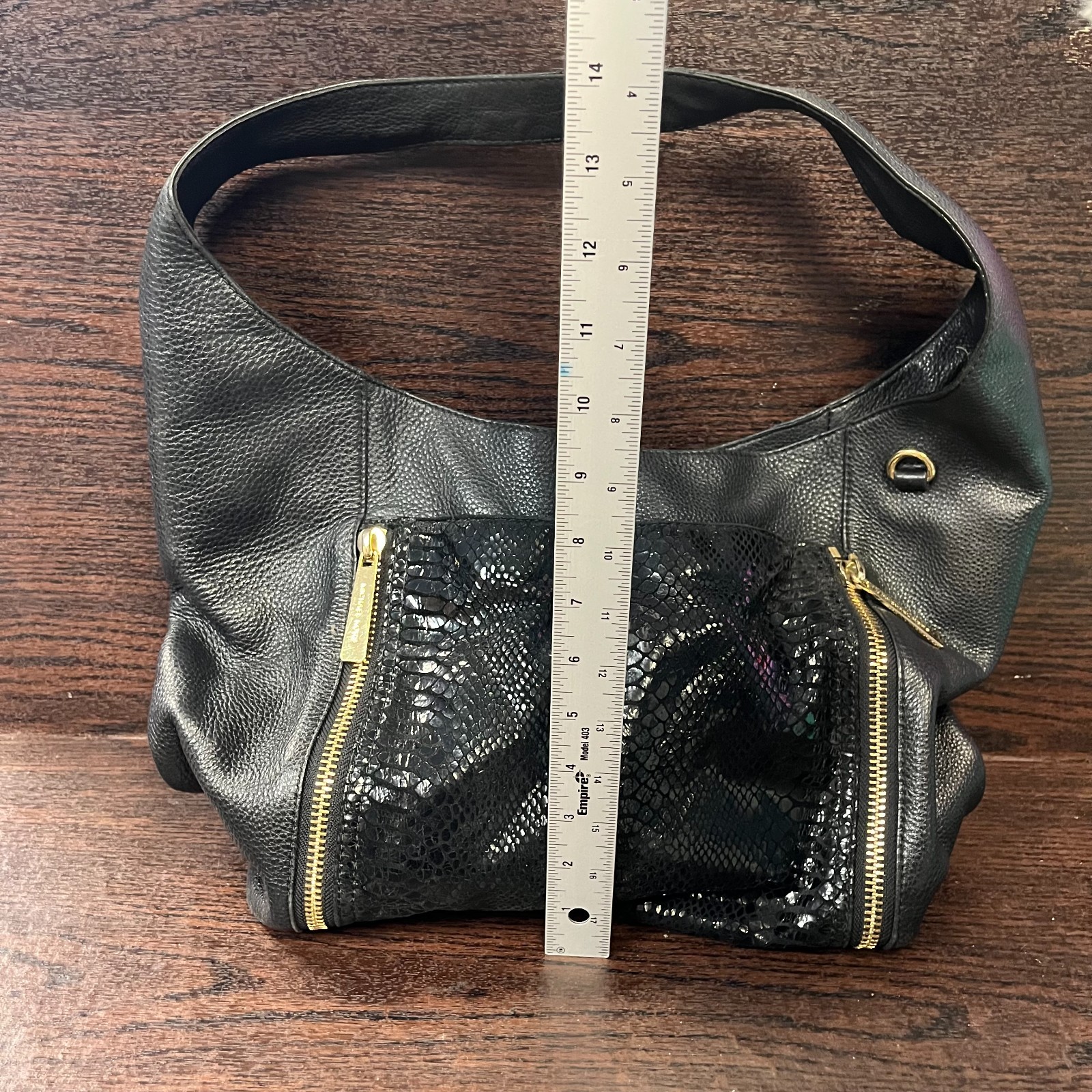 Michael Kors Womens Fulton Hobo Bag Large Black Pebbled Leather Snakeskin Pocket thumbnail 2