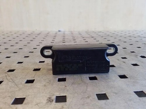 MERCEDES-BENZ CLS C219 Crashsensor hinten links A0038200726Q02 3.00 26135946