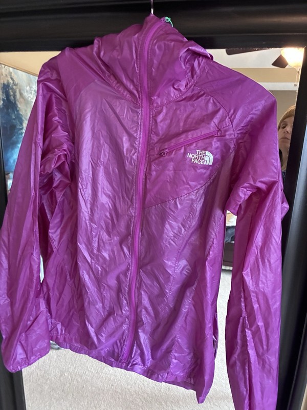 The North Face Summit Series, Women’s Verto Wind, Rain Jacket Purple Small EUC