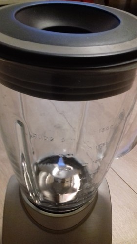 Großer Standmixer Smoothie + Ice Maker von Philips HR2094 - Bild 3 von 11