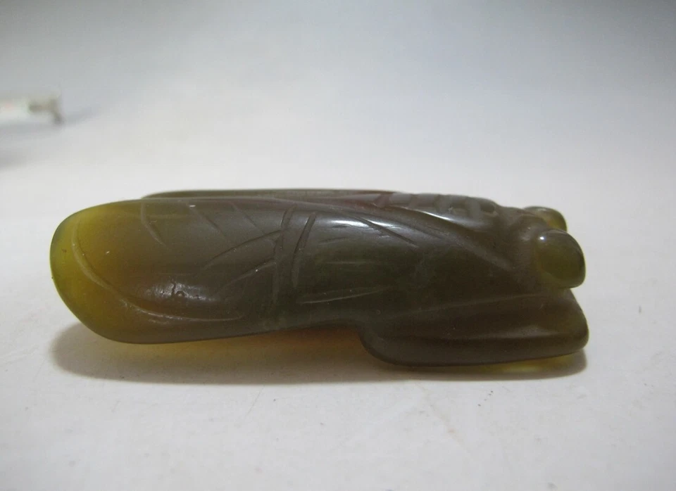 TH0573 China ágata antiguo jade antiguo colgante tallado a mano insecto cigarra antiguo colgante Foto 3 de 4