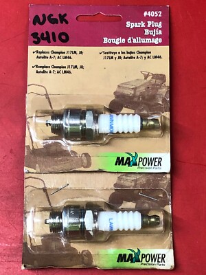 (2) NEW VINTAGE MAXPOWER PRECISION PARTS #4052 LAWNMOWER REPLACEMENT SPARK PLUGS