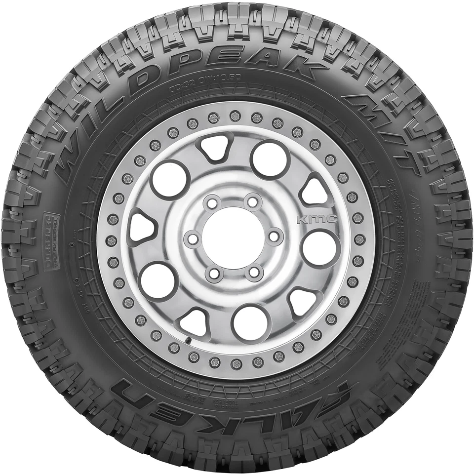 Tire Falken Wildpeak M/T 01 LT 295/70R17 121/118Q E 10 Ply MT Mud Foto 4 de 4