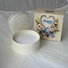 NEW VTG Muguet Des Bois 4oz Scented Dusting Bath Powder Coty Boxed Unopened