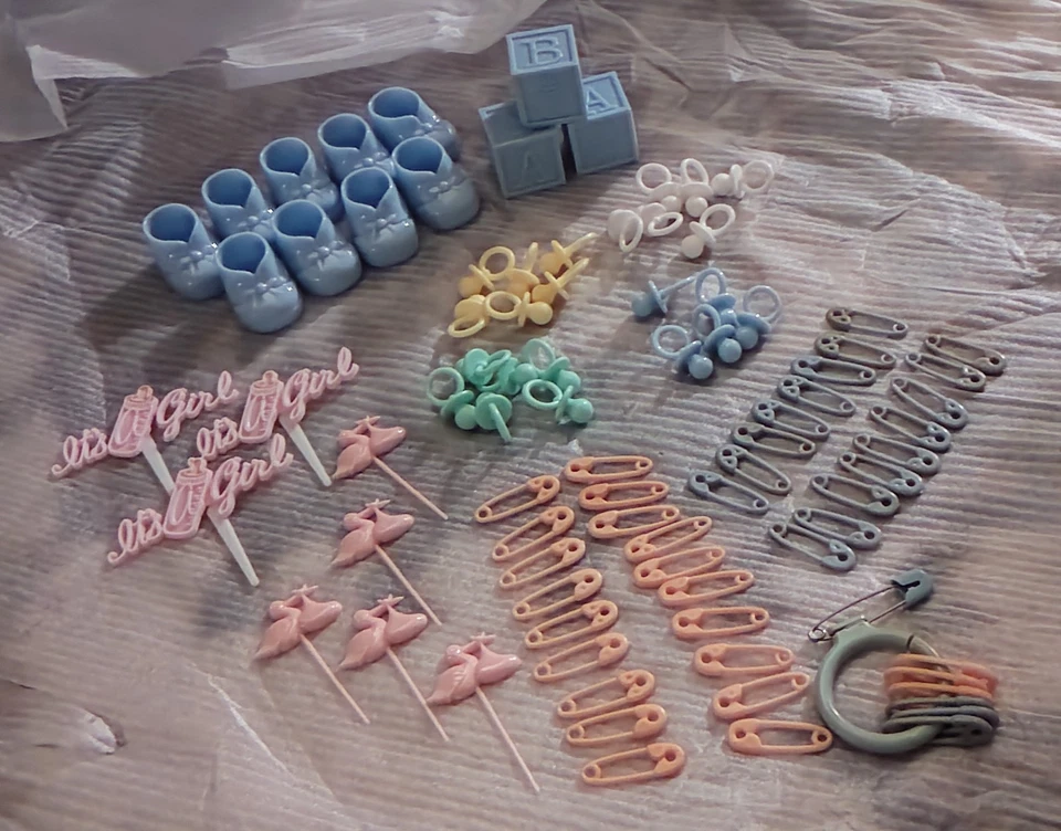 Lote de Baby Shower de plástico surtidos accesorios, favores, decoraciones, niño y niña Foto 4 de 4