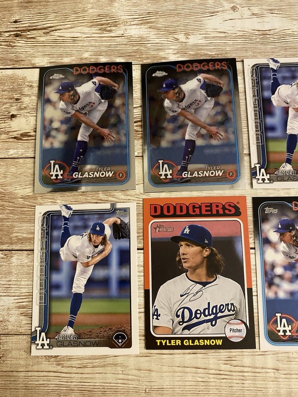 (12) Tyler Glasnow Lot #1 Los Angeles Dodgers
