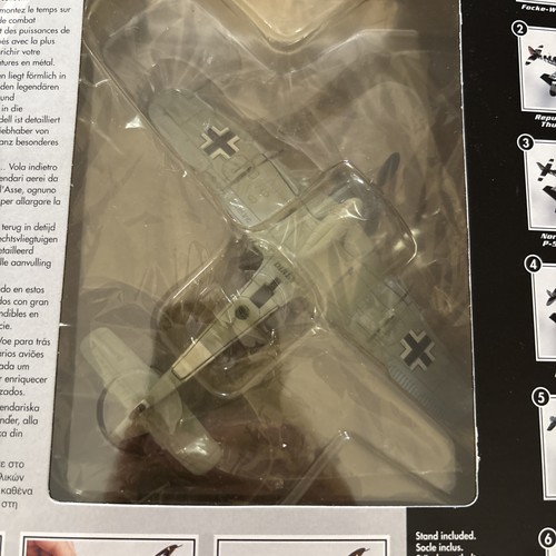 Matchbox Collectibles 1:72 Focke-Wulf Fw 190 (Red Tip) WWII Airplane - Picture 4 of 4