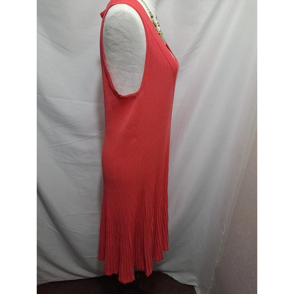 Vestido para mujer rosa melón sin mangas cuello hasta la rodilla talla 1X Wendy Williams acanalado verano Foto 4 de 4