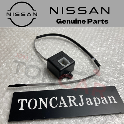 スーザントラップ Nissan Genuine Pickup Pathfinder D21 Thermal Switch ASSY-THERMO