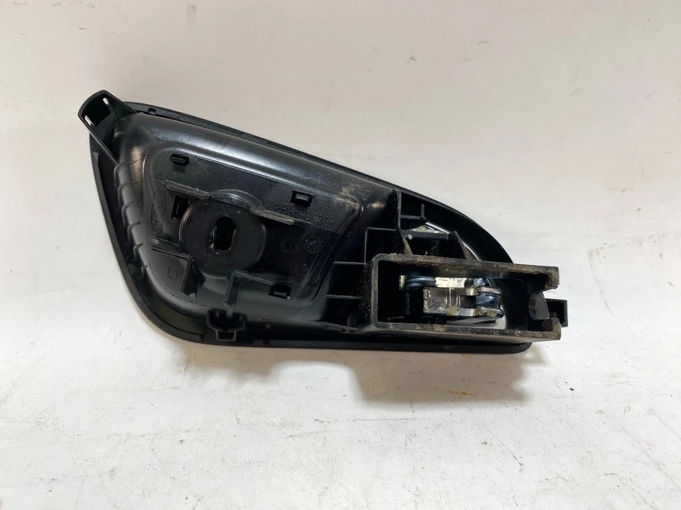 12-18 FORD FOCUS TRASERO IZQUIERDO LADO IZQUIERDO INTERIOR PUERTA TIRADOR LIBERACIÓN MANIJA ABIERTA OEM Foto 2 de 3