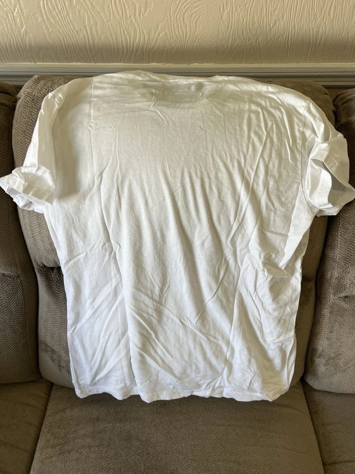 Rambo The War Never Ends T-Shirt Size Large New - Image 3 of 3