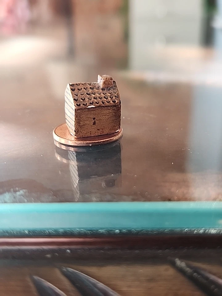 Dollhouse miniatures Food 1:12 Vintage Log Cabin Syrup Container Handmade - Image 4 of 4