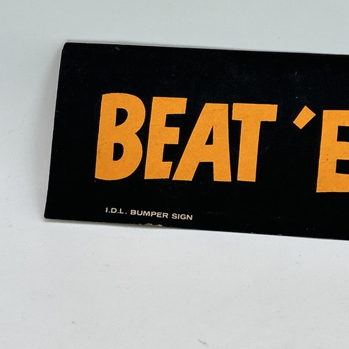 Vintage 1940-60s? PITTSBURGH PIRATES Beat 'Em Bucs Bumper Sticker RARE Thorofare - Picture 3 of 8