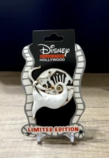 Disney DSSH Nightmare Before Christmas Halloween Town Zero LE 400 Pin