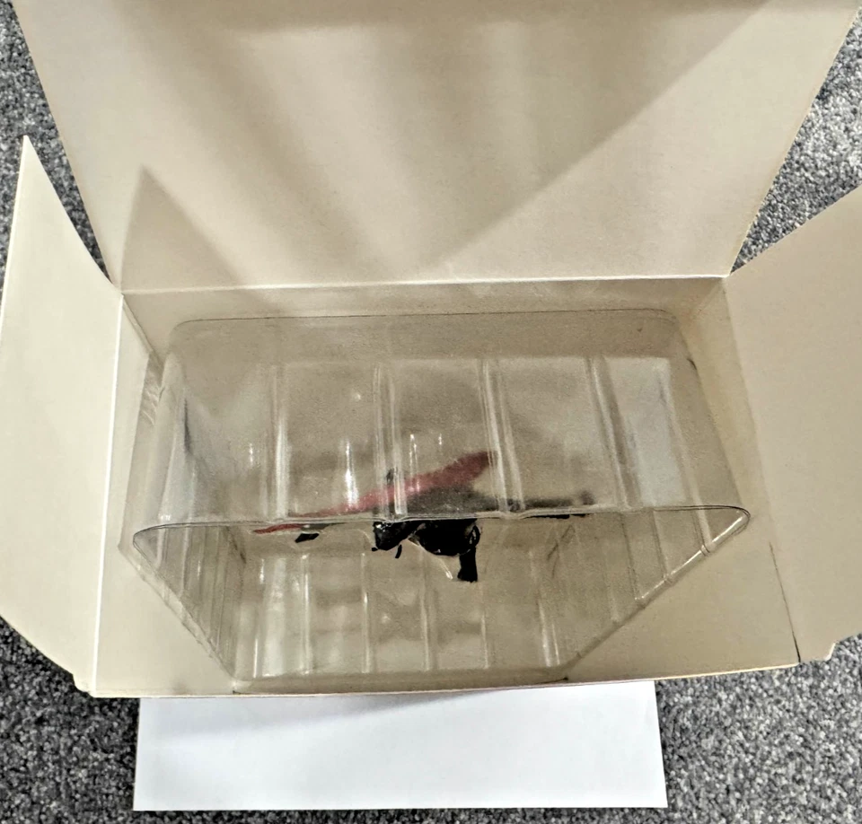 Street Fighter IV Collectors Edition C. Viper Figurine PROMO Limited Edition NEW - Image 3 of 4