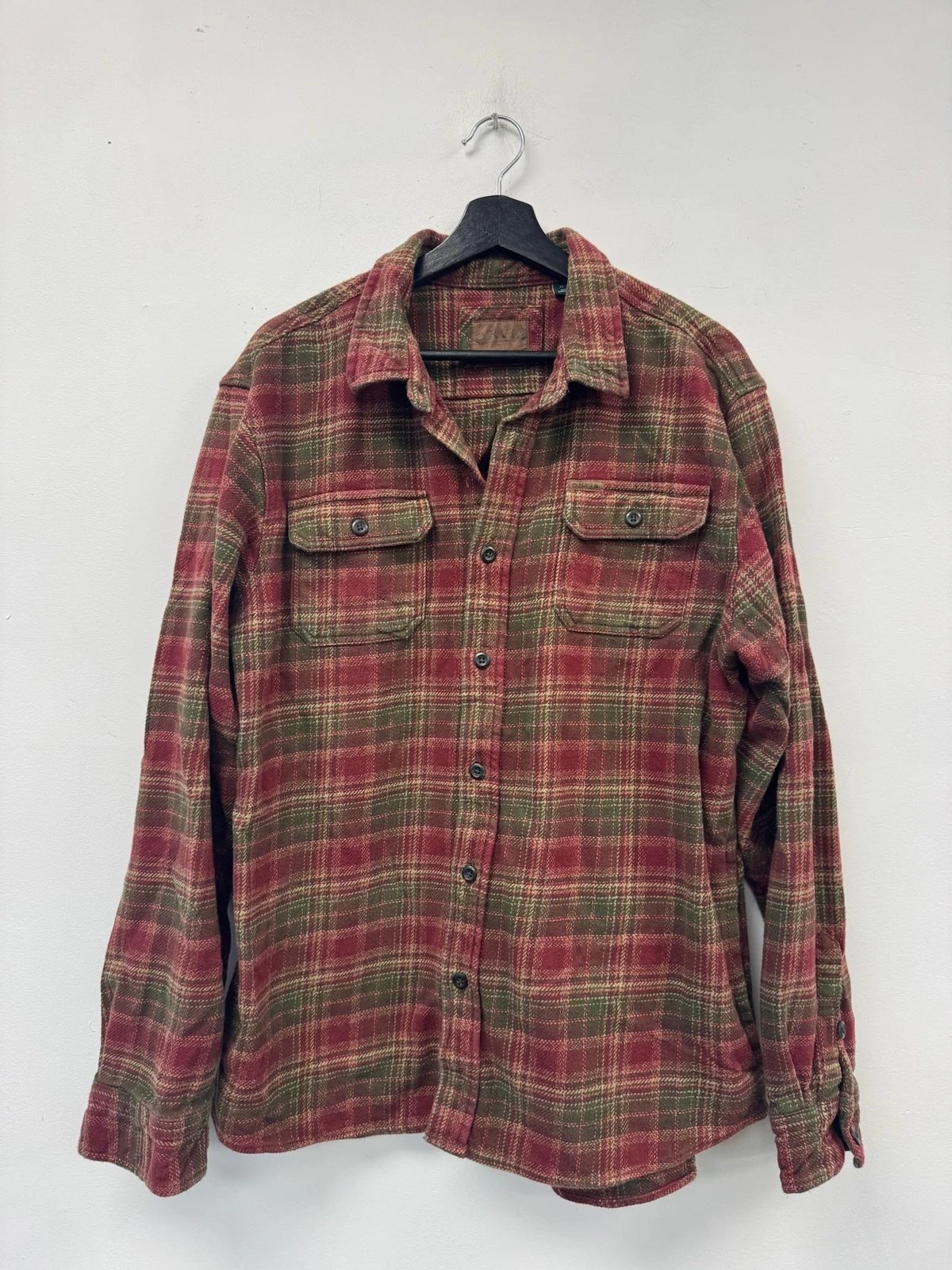Orvis Shirt Mens XL Red Green Plaid Flannel Button Front Casual Outdoors