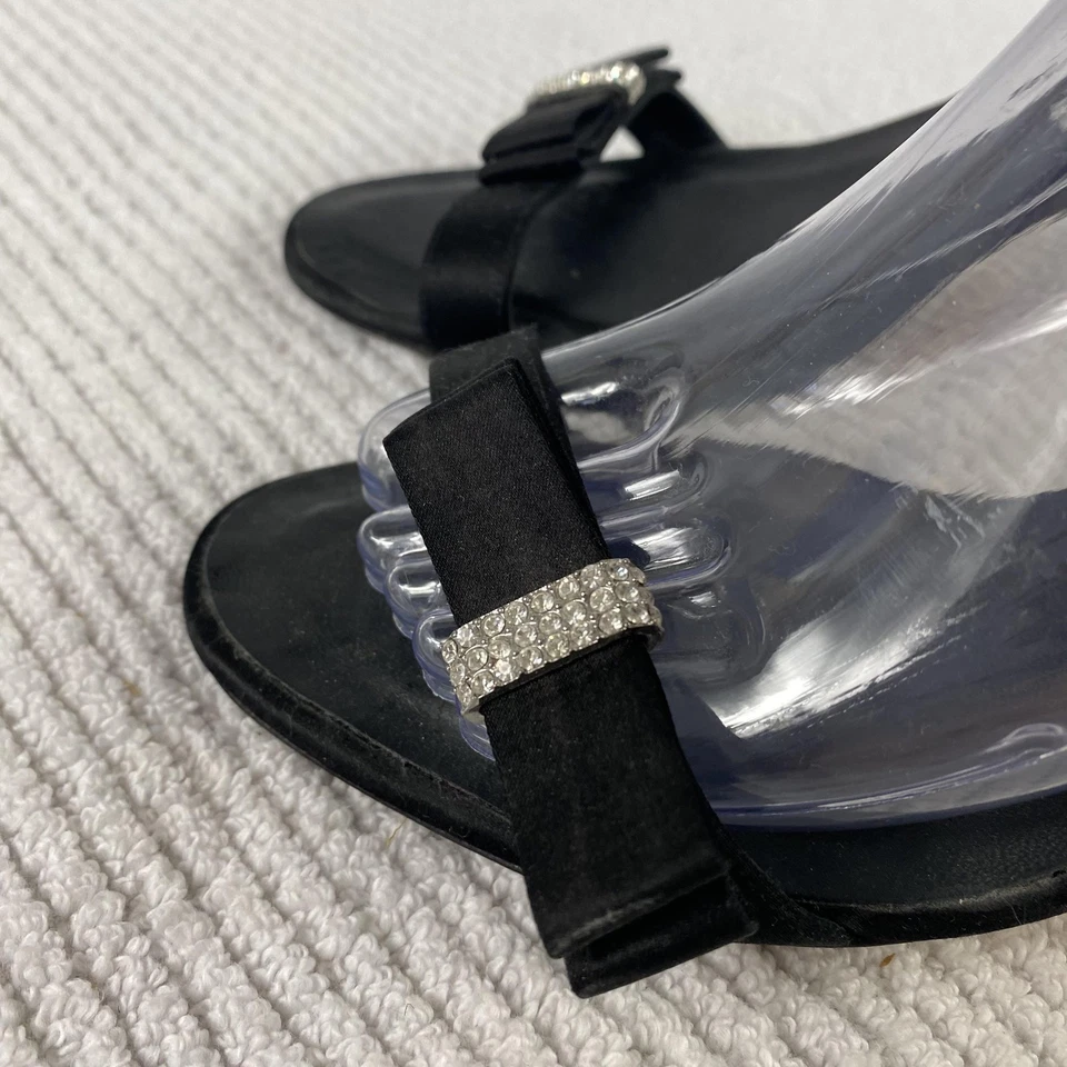 Sapato Manolo Blahnik Feminino Tamanho 9 Preto Slingback Sandália Salto Strass - Imagem 2 de 4