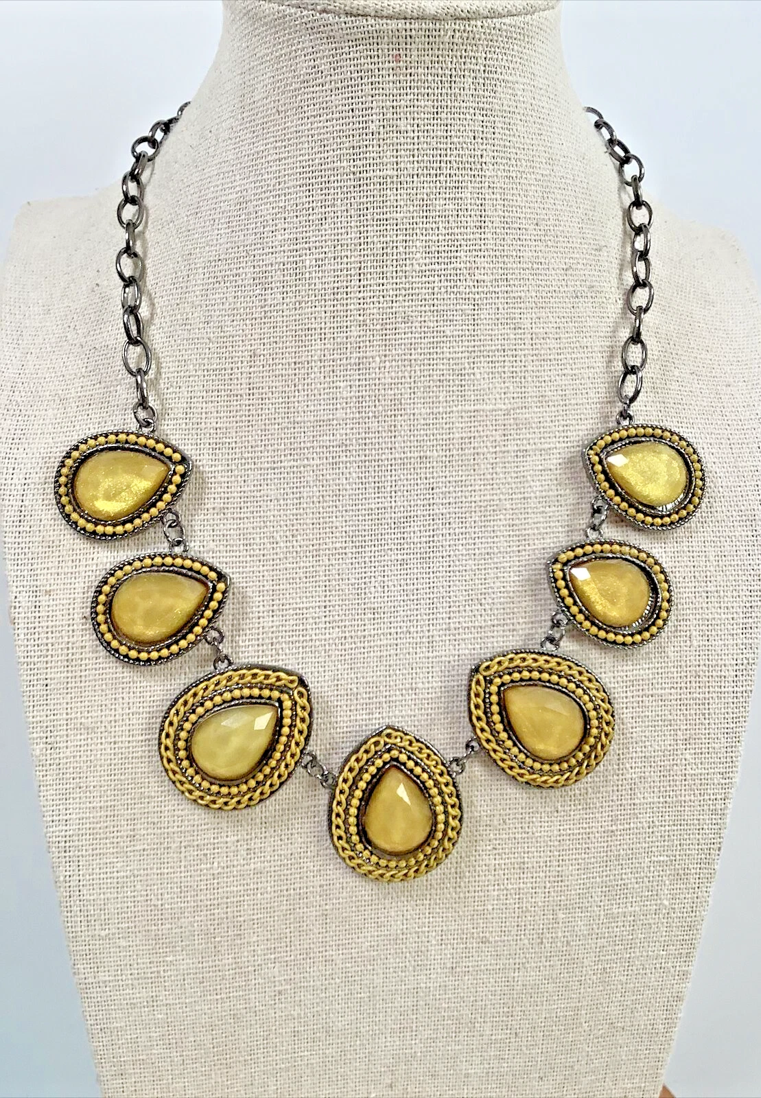 VETEMENTS Collana Metallo Pistola Oro Giallo Stazioni a Goccia 20" Collare Dichiarazione Moda