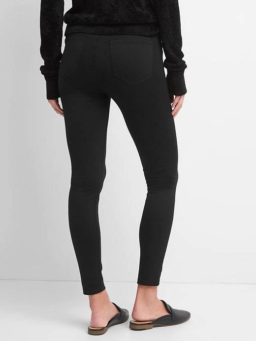 Gap 35 off deals