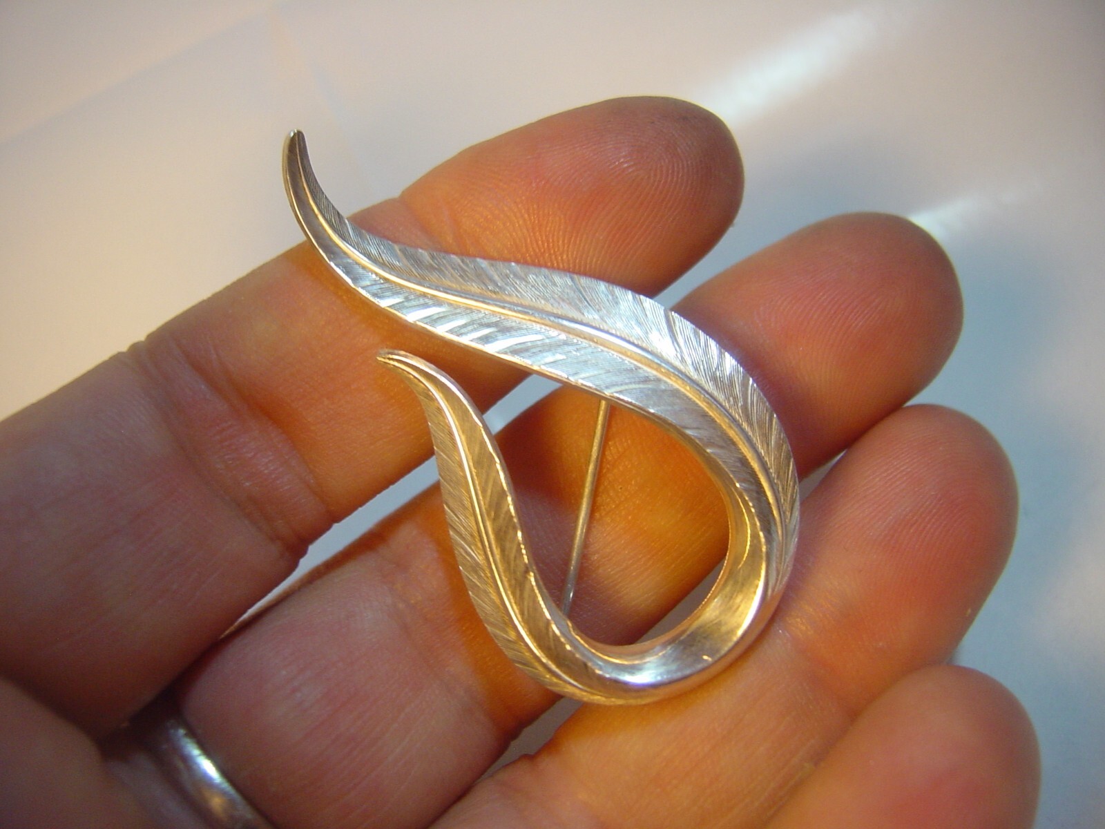 Superb Solid Silver Handmade Swirly Leaf Design B… - image 5