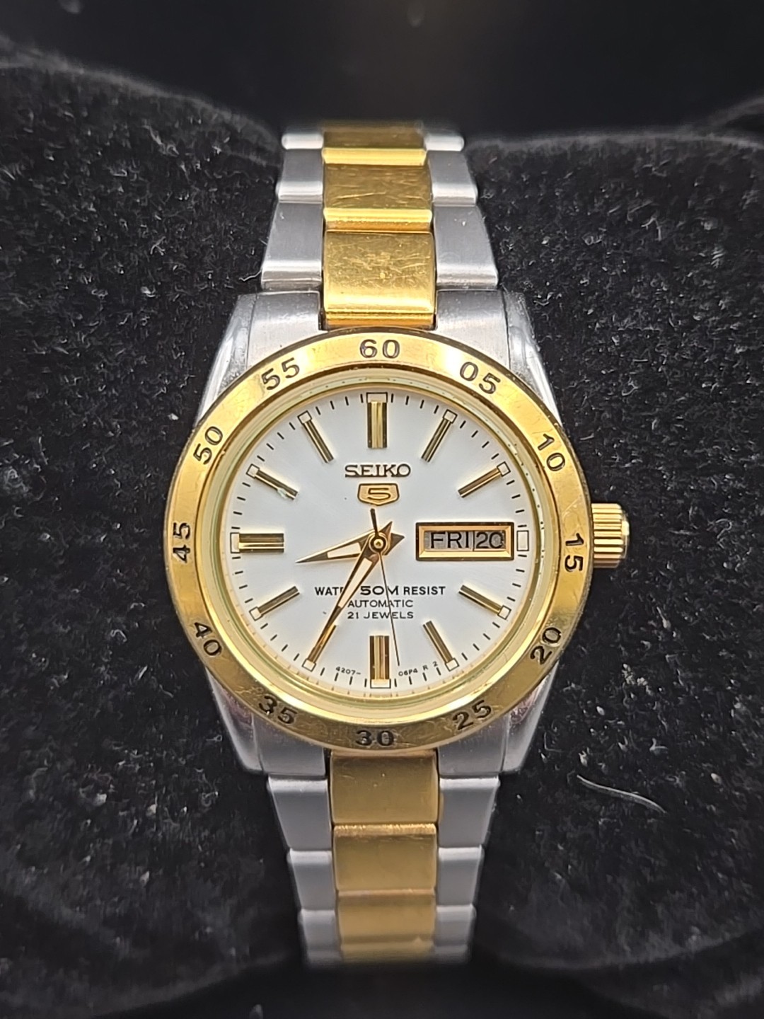 5 SEIKO 21 WATCH AUTOMATIC VINTAGE 4207-01W0 JEWELS GOLD WOMEN'S - VintageWatches.PK 5 SEIKO 21 WATCH AUTOMATIC VINTAGE 4207-01W0 JEWELS GOLD WOMEN'S - vintagewatches.pk