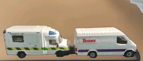 x2 Corgi Van's Set Vintage