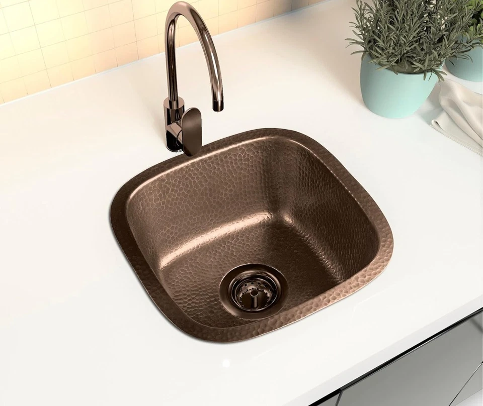 Monarch Abode 12 pulgadas martillado a mano cobre puro Atlas doble montaje fregadero Foto 2 de 4