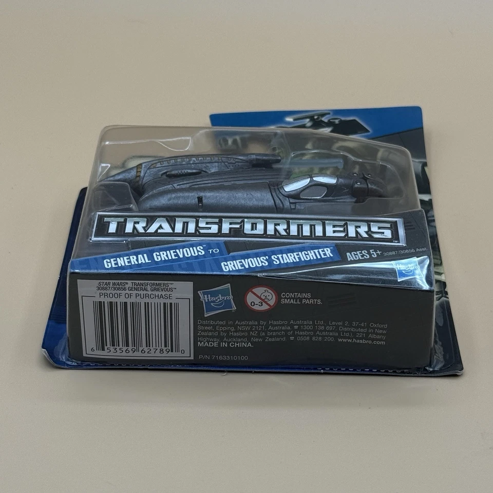 Star Wars Transformers General Grievous to Starfighter 2011 Hasbro Sealed - Image 3 of 4